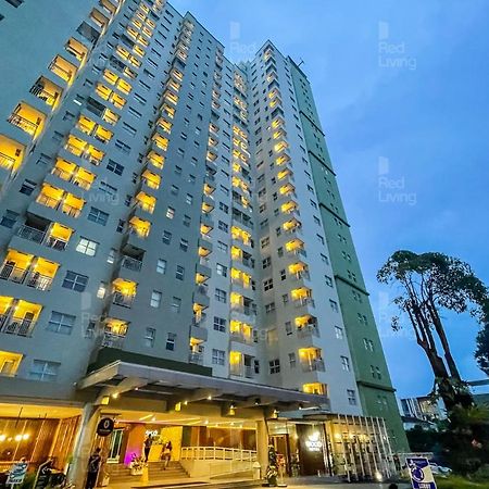 Redliving Apartemen Parahyangan Residence - Anton Rooms Bandung Kültér fotó