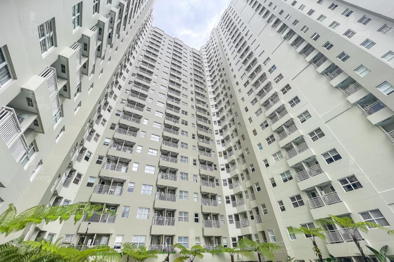 Redliving Apartemen Parahyangan Residence - Anton Rooms Bandung Kültér fotó